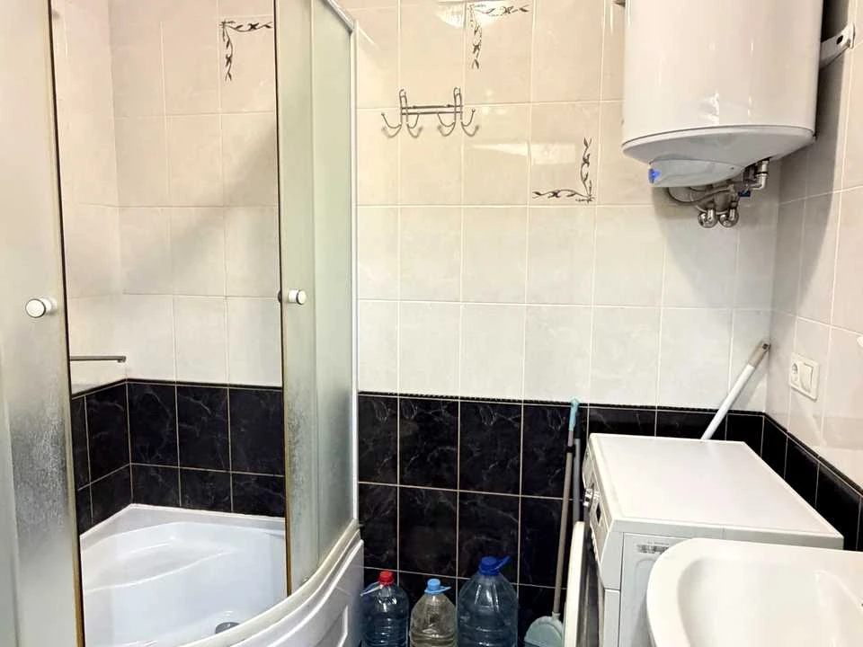 Apartment. Veresneva st, Kyiv