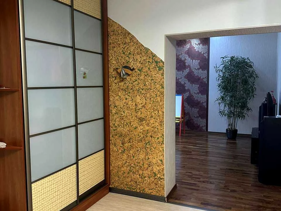 Apartment. Kharkiv, Sumska St. (Karl Liebknecht)