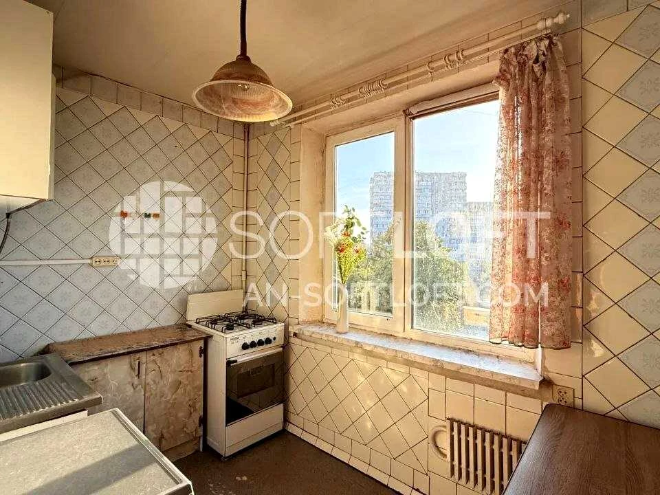 Apartment. Aerocosmic Avenue, Kharkiv