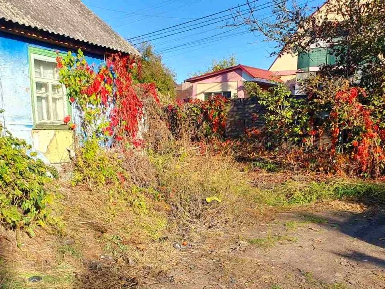 Ділянка. Київ, Бродівська вул.