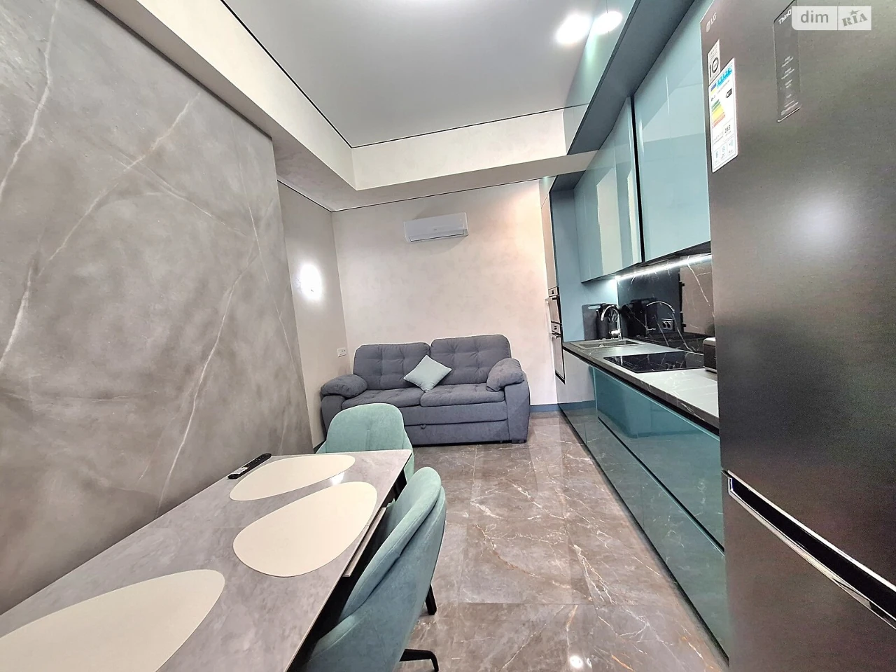 Long Term Rental Apartment "Vishchenka"