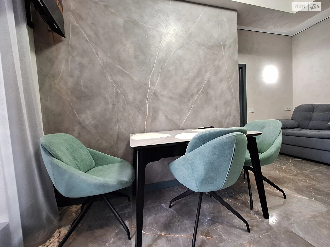 Long Term Rental Apartment "Vishchenka"