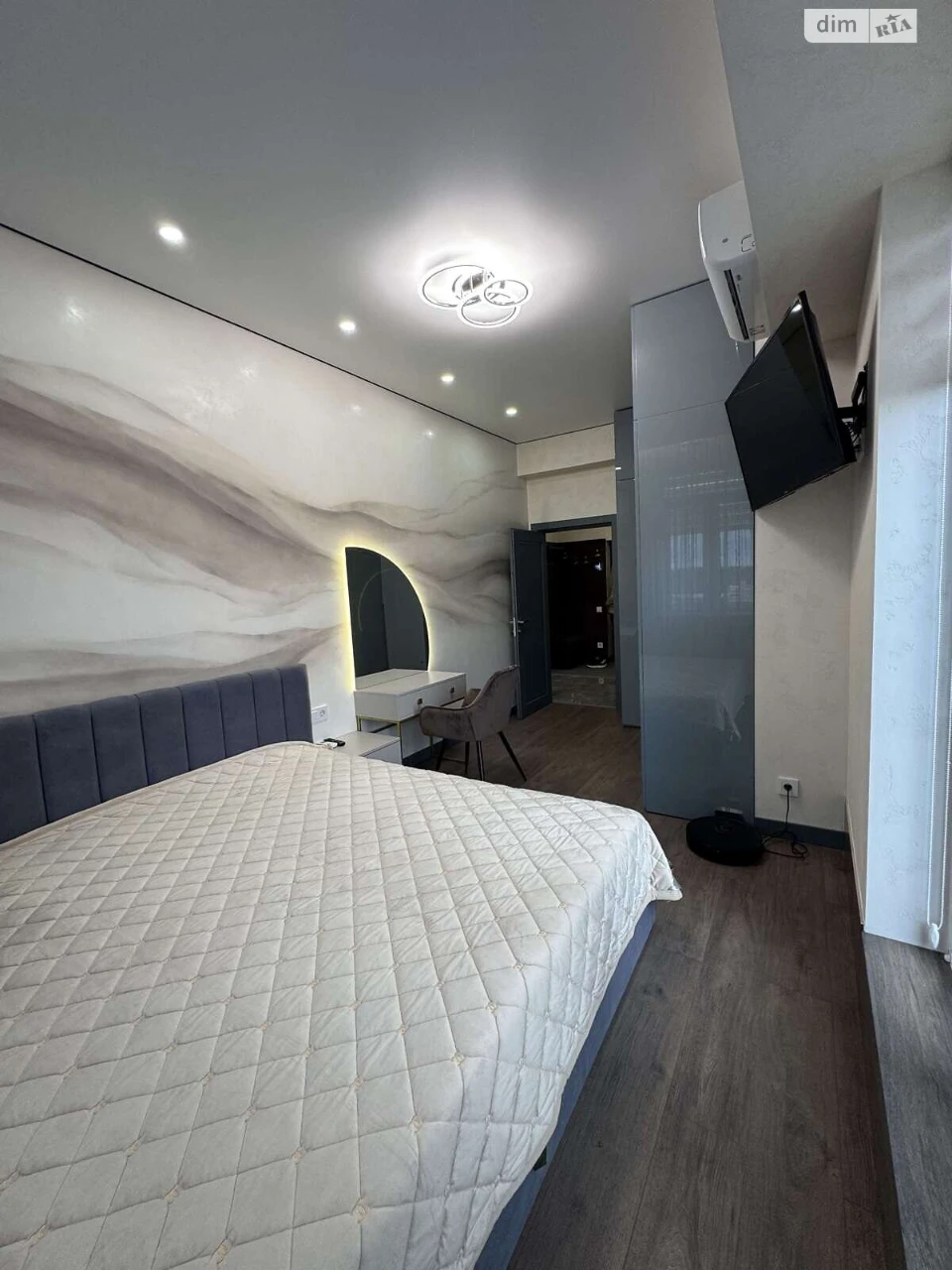 Long Term Rental Apartment "Vishchenka"