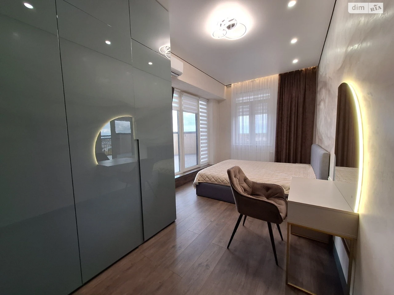 Long Term Rental Apartment "Vishchenka"