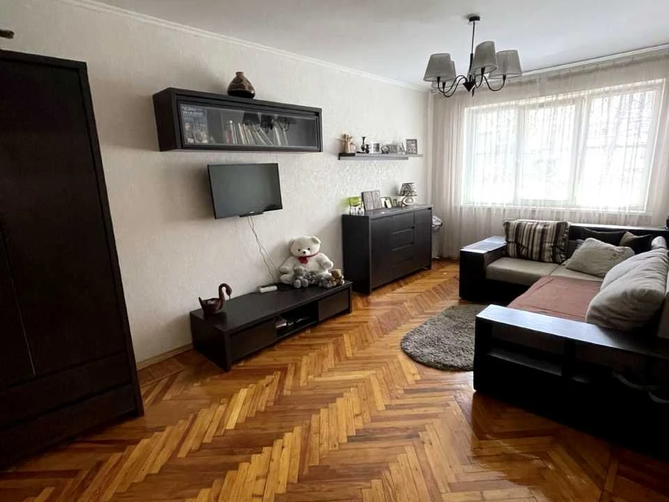 Квартира. Харків, Світла вул.