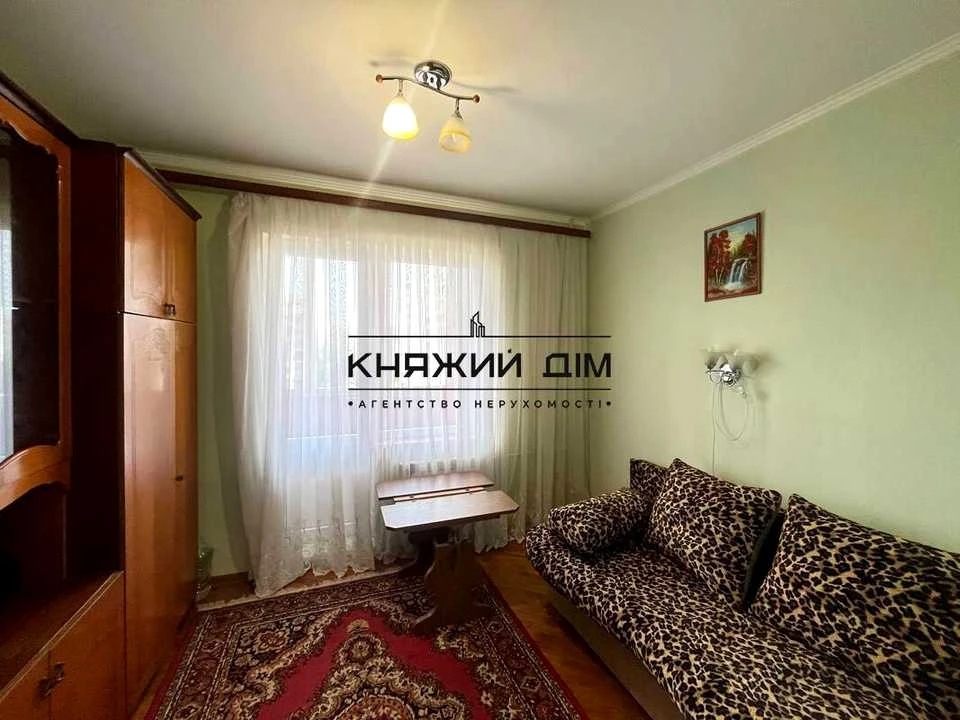 Квартира. Київ, проспект Миколи Бажана