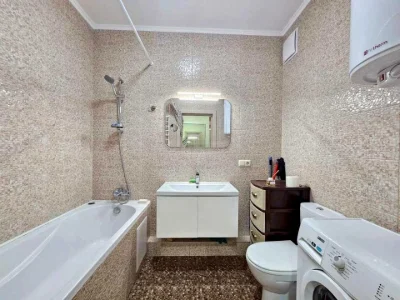 Apartment. Zarechnaya Street, Kyiv