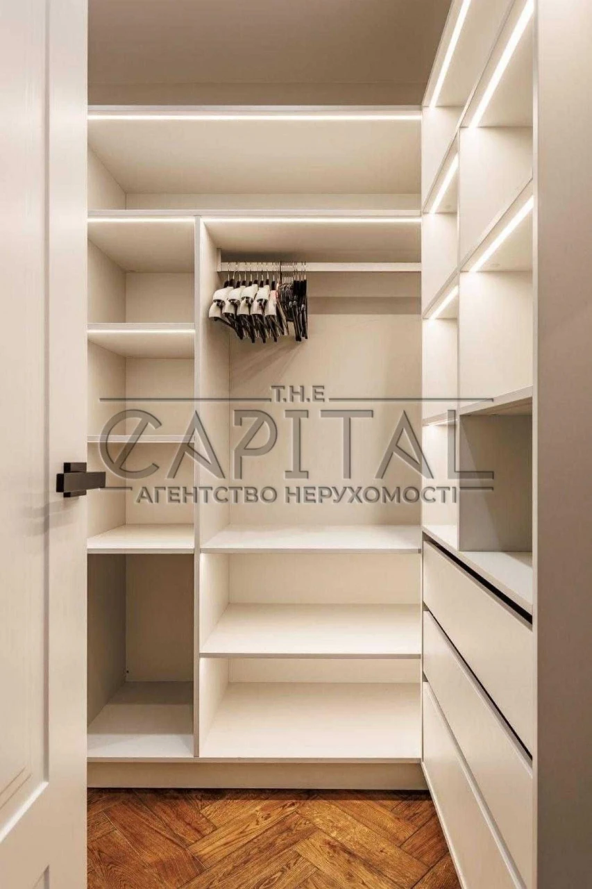 Apartment / Sale / Slavutych 2.0 Residence / Zarechna, Oskorki, D