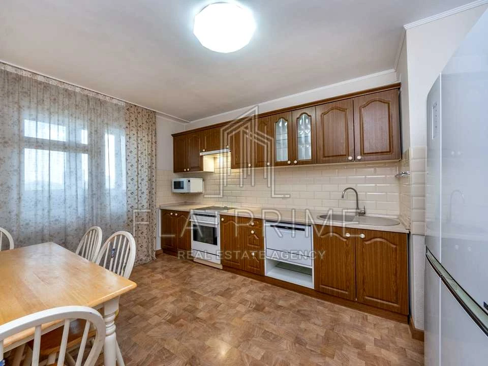 Квартира. Київ, Івана Пулюя вул.