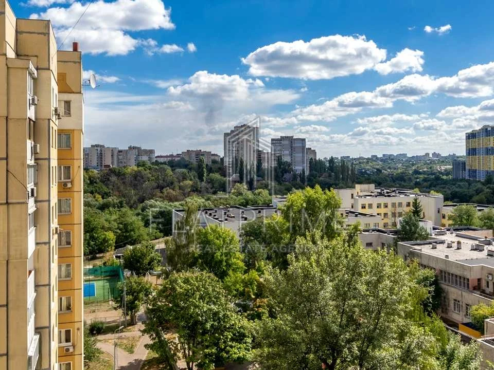 Квартира. Київ, Івана Пулюя вул.