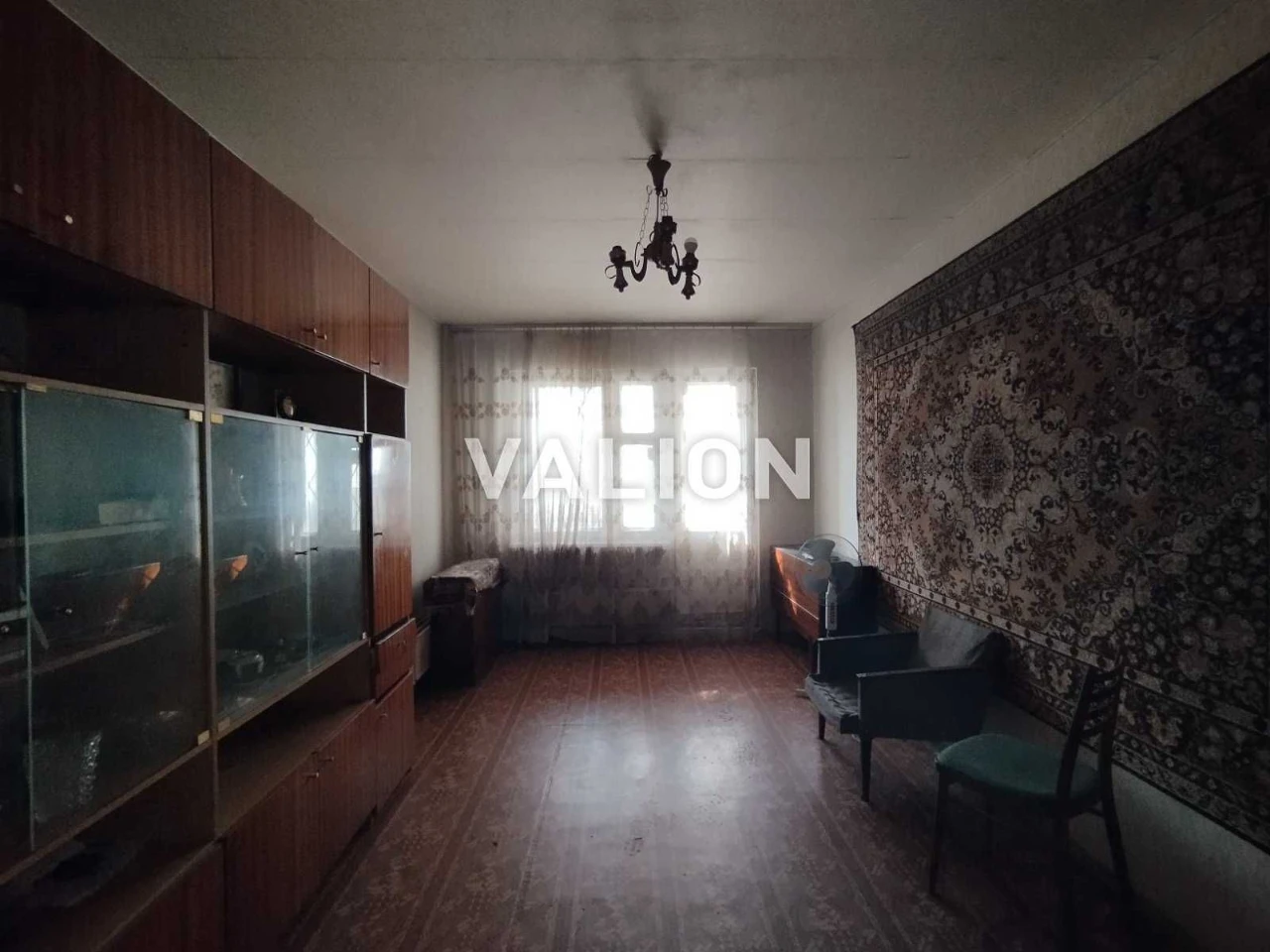 Продам 3 кімнатну квартиру, 76м2, вул. Урлівська 3-Б, метро