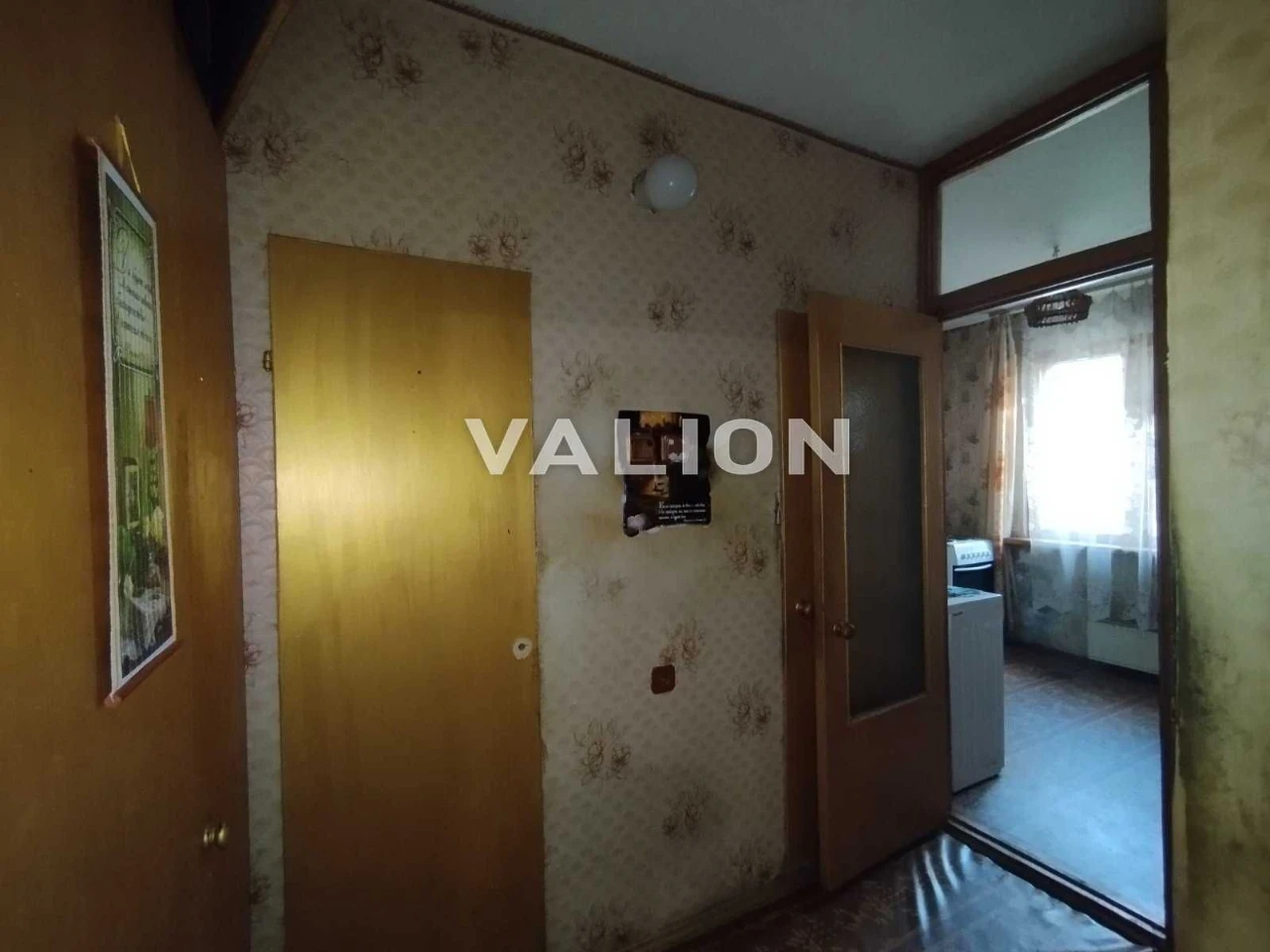 Продам 3 кімнатну квартиру, 76м2, вул. Урлівська 3-Б, метро
