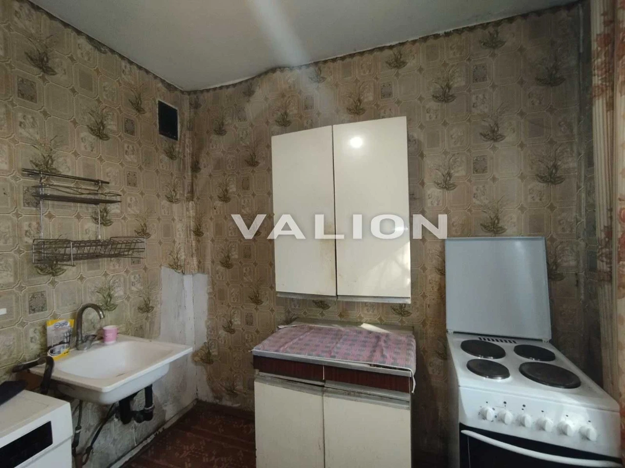 Продам 3 кімнатну квартиру, 76м2, вул. Урлівська 3-Б, метро