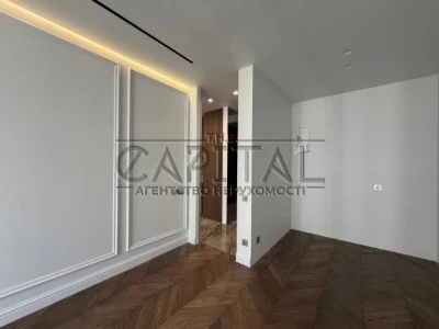URGENT! Sale of a unique apartment with designer renovation