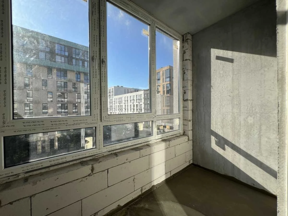 3-room apartment for sale 78 m², Salyutna St., 2
