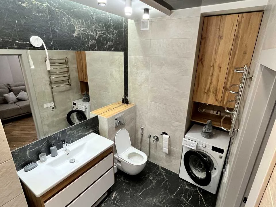 Apartment. Antonovicha st., Kyiv