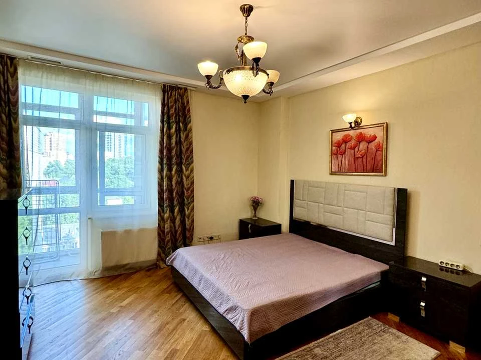 Apartment. Gogolevsky Street, Kyiv