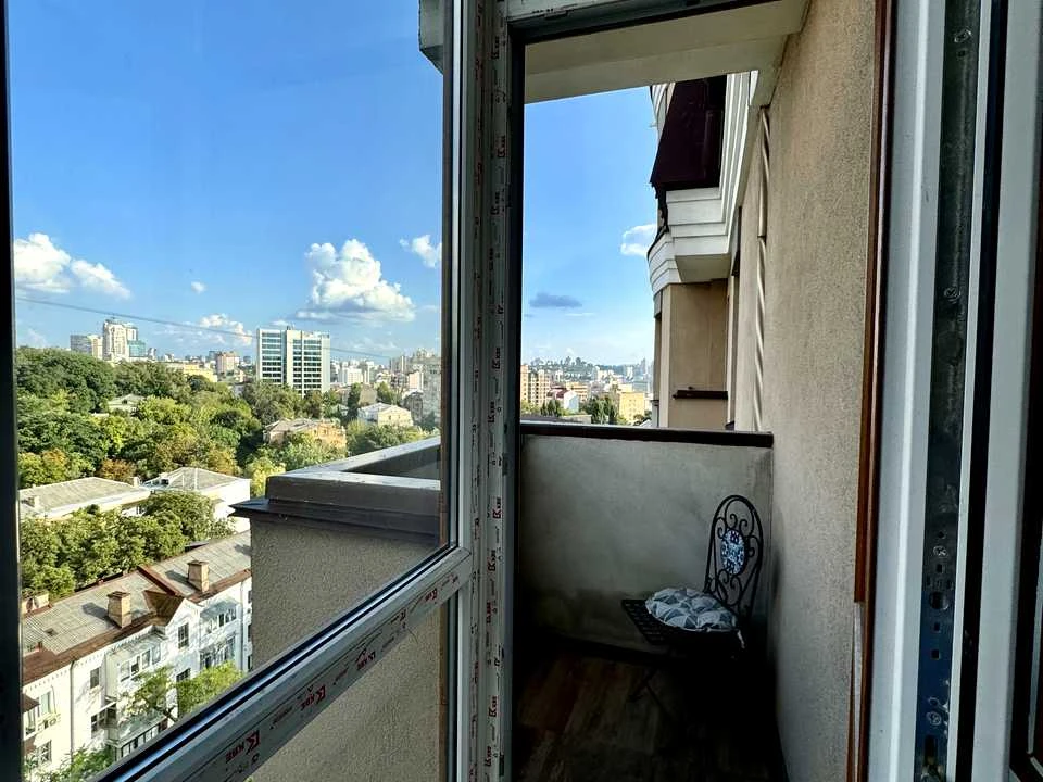 Apartment. Gogolevsky Street, Kyiv