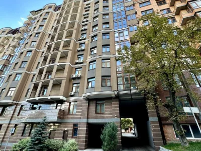 Apartment. Gogolevsky Street, Kyiv