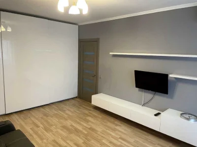 Apartment. Laris Rudenko Street, Kyiv