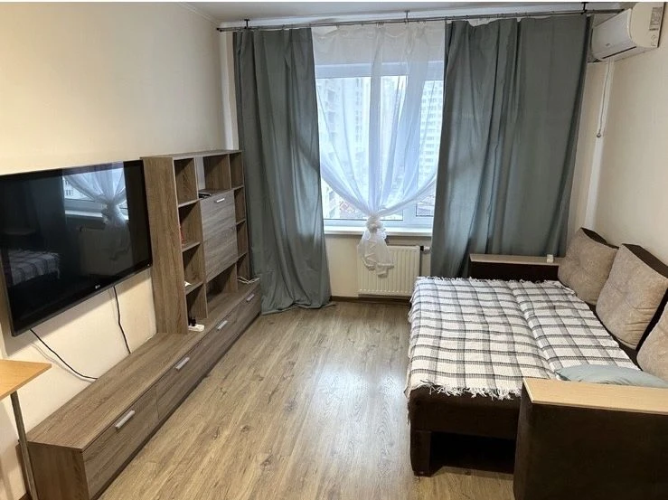 Продажа 1-комнатной квартиры в ЖК "Патріотика" ул. Бориса Гми