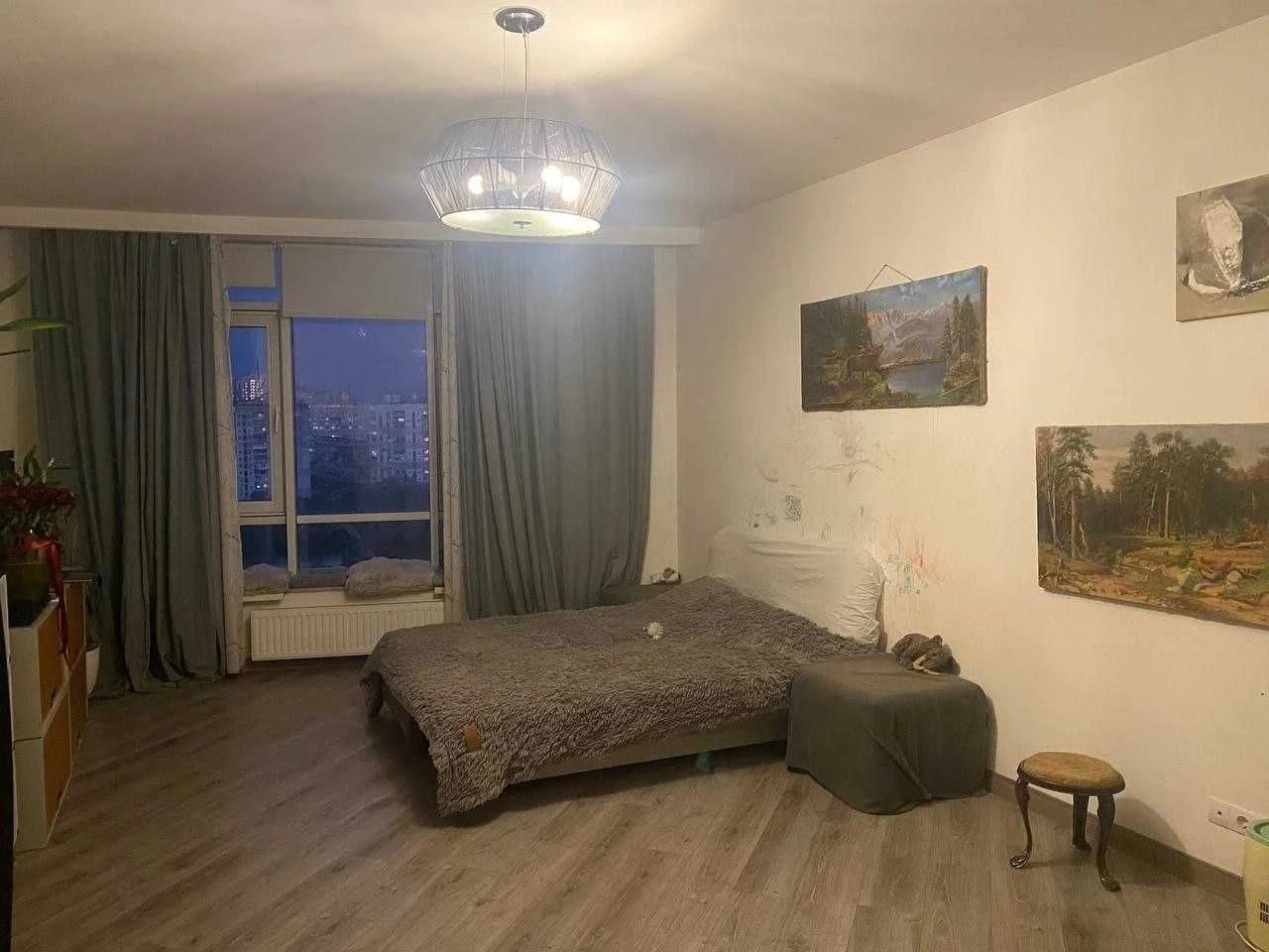 Продається простора 2-кімнатна квартира в ЖК "Адмірал" (є ГЕНЕРАТОР)