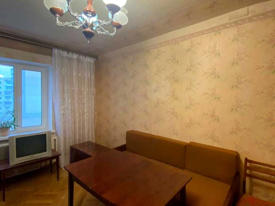 Квартира. Київ, вулиця Героїв Дніпра