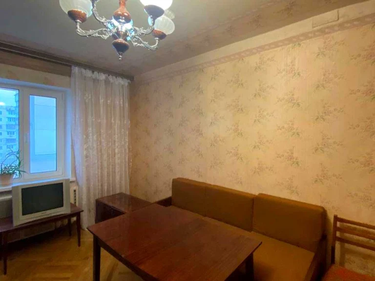 Квартира. Київ, вулиця Героїв Дніпра