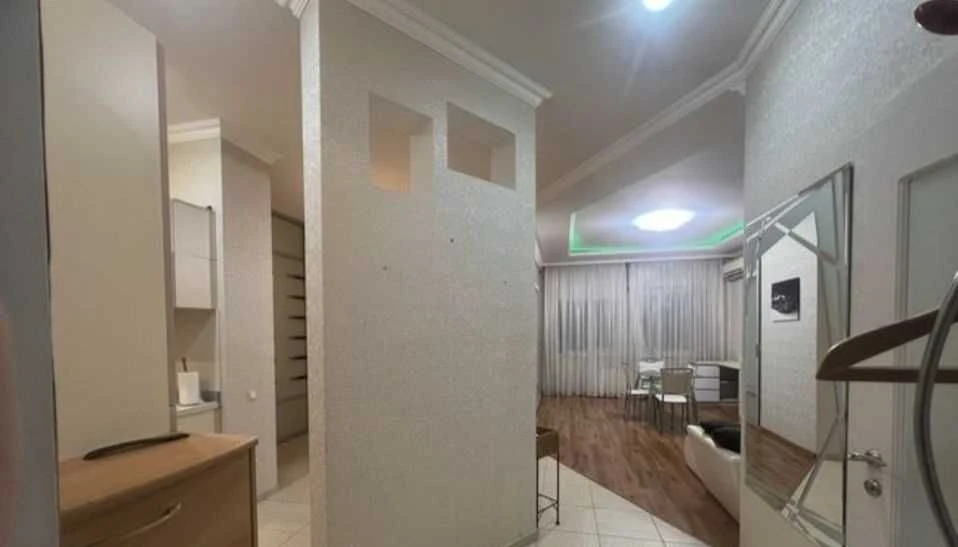 В продажу 1-кім. квартира Академічна / парк Перемоги.