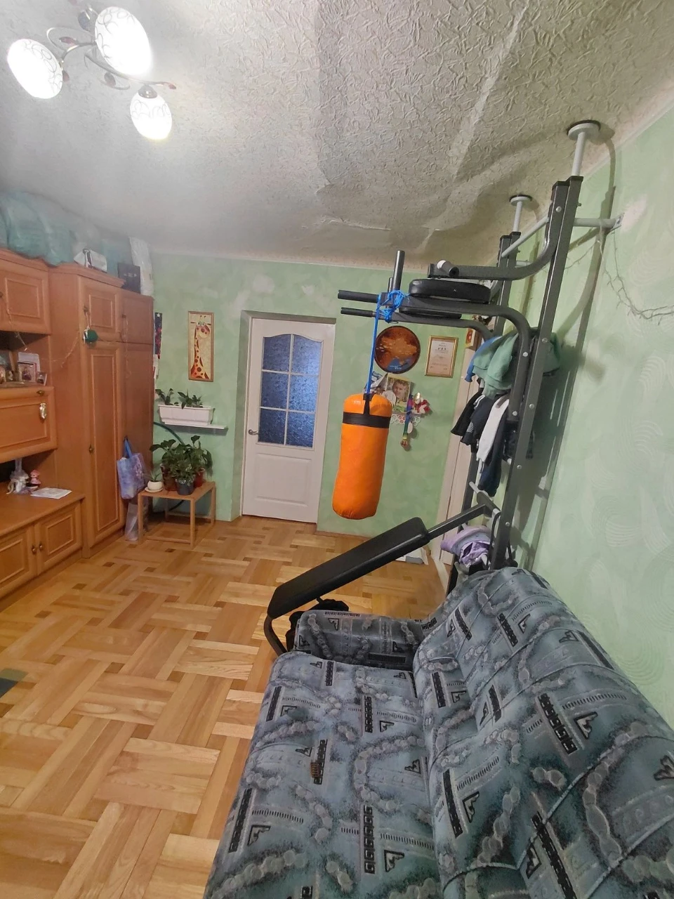 Urgent sale of a 2-bedroom apartment