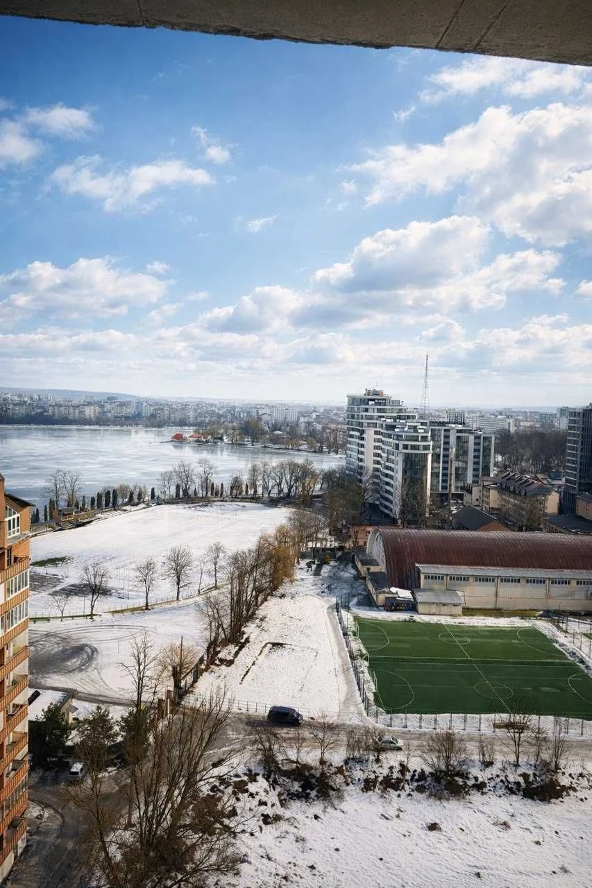2-room apartment with studio kitchen in a premium residential complex