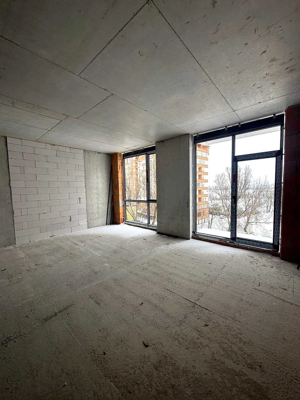 2-room apartment with studio kitchen in a premium residential complex