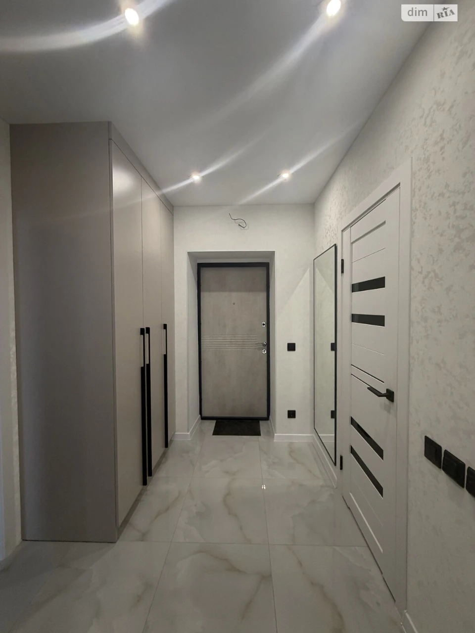 Long-Term Rental Apartment, Ozerna