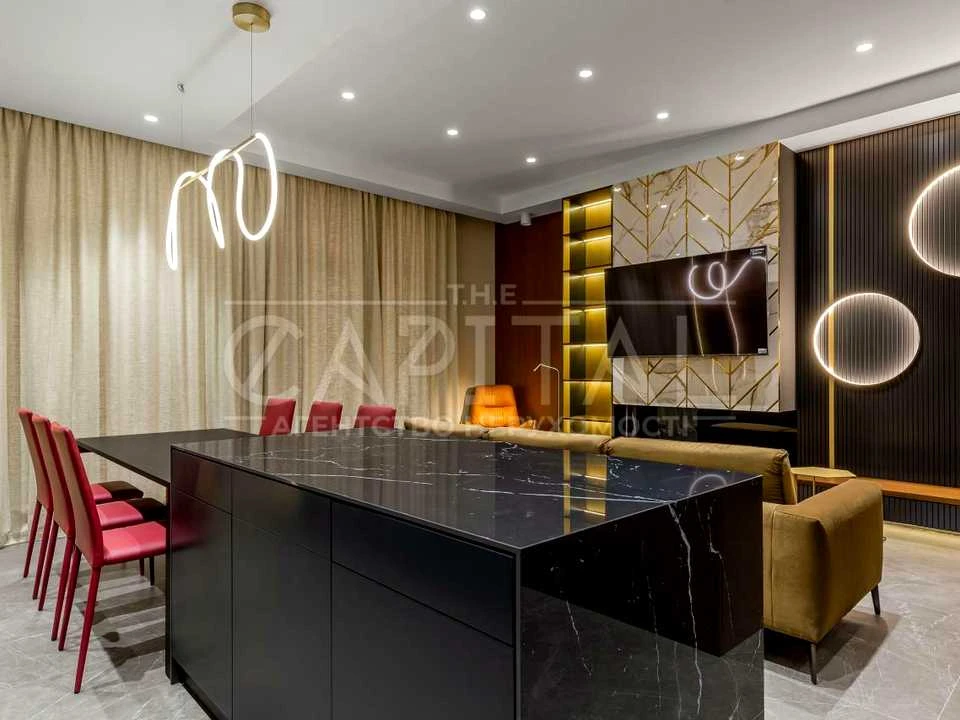 Apartment. Besarestsky Prospect.