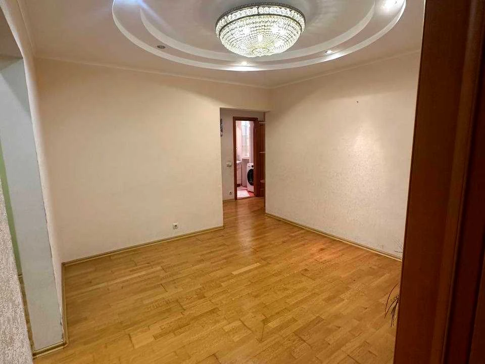Квартира. Київ, Федора Ернста вул.