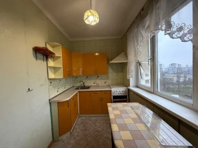 Квартира. Київ, Миколи Закревського вул.