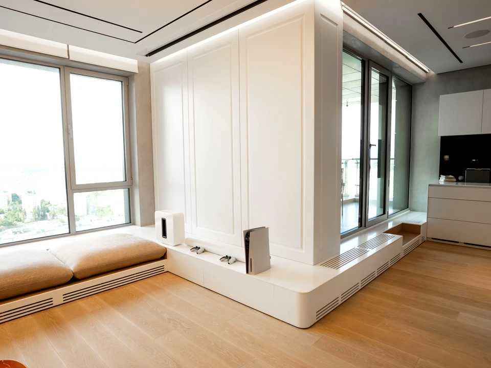 Apartment. Obolons'kyi Prospect, Kyiv