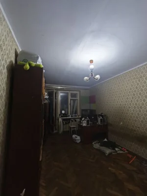 Продаж 3-кімн кв Малий ринок вул Шкільна