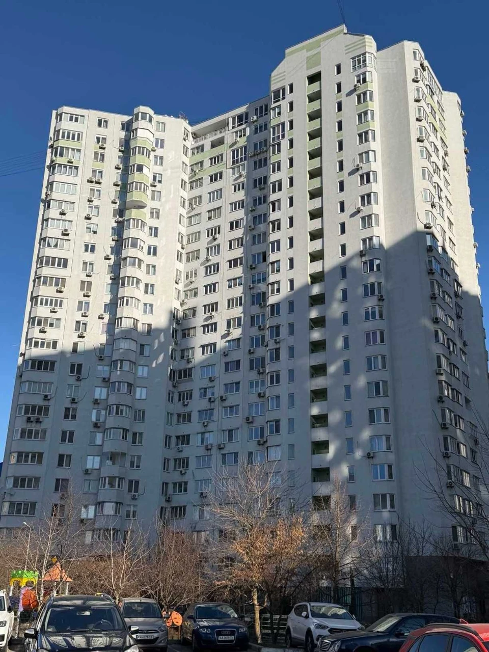m. Osorky, ul. B. Hmyri, 8B