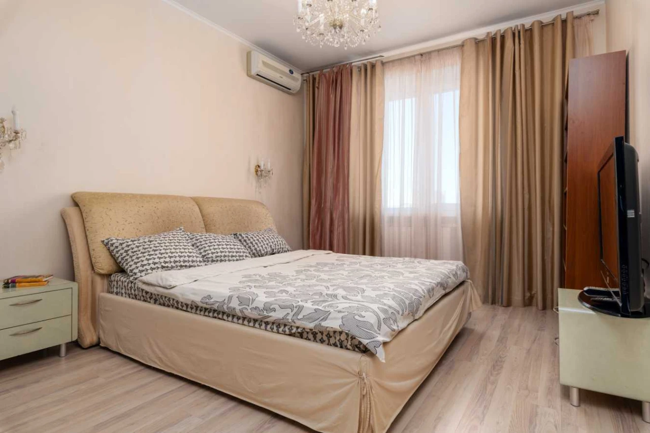 Продаж 3-кімнатній квартири 120 м², провулок Маршала Тимошенка,