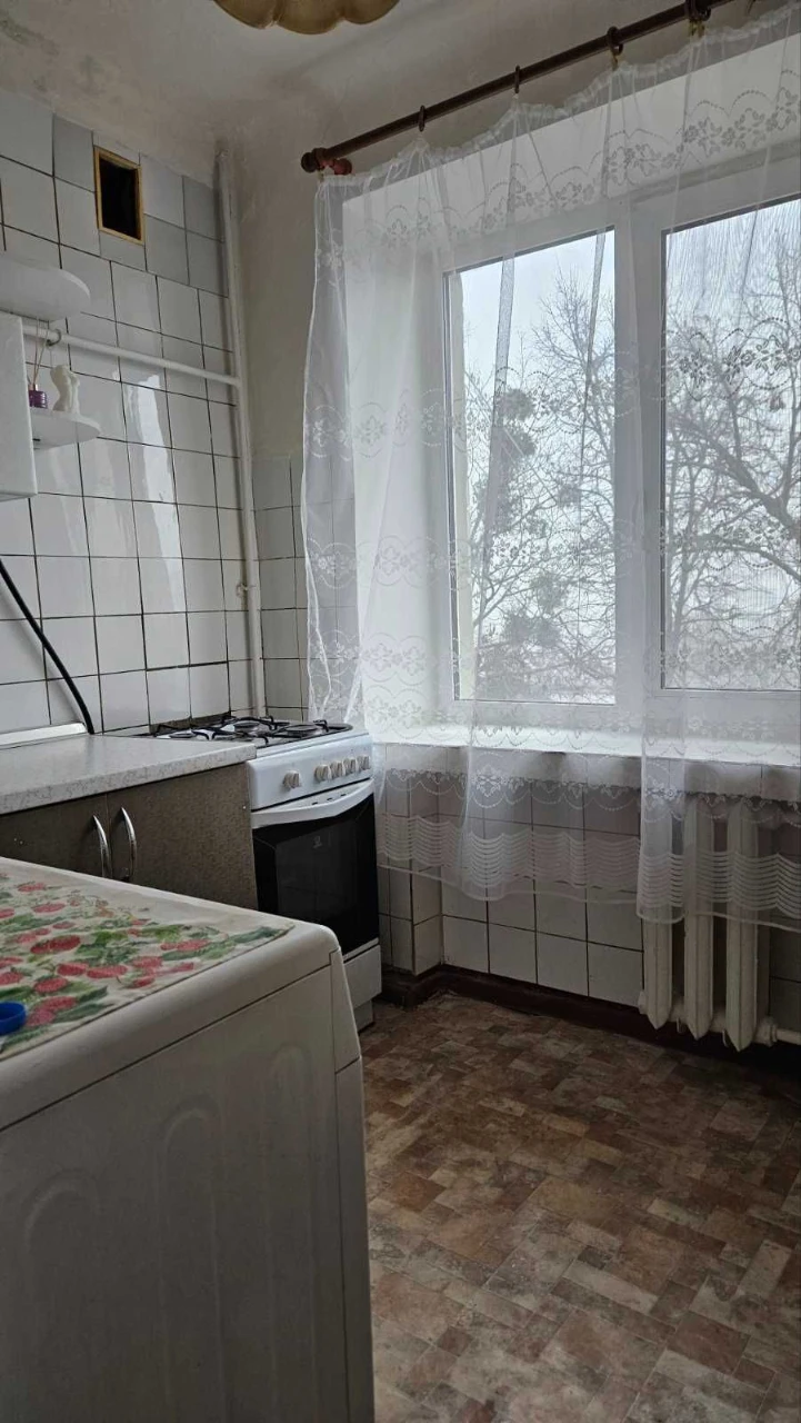 Продаж 2 к. квартири Залютино 10 хвилин Холодна Гора