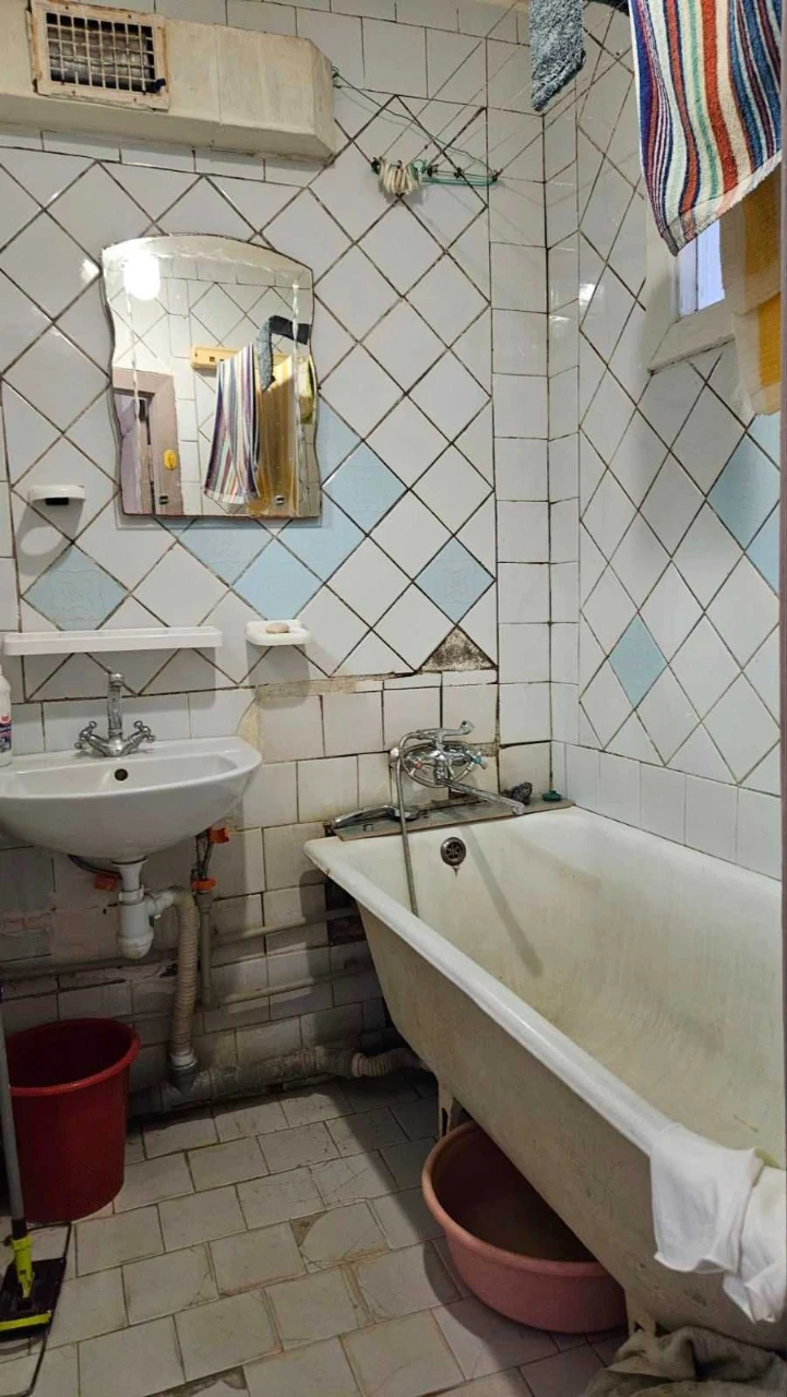 Продаж 2 к. квартири Залютино 10 хвилин Холодна Гора