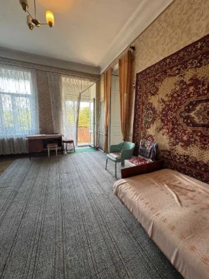 Продається 2 великі кімнати в центрі Одеси