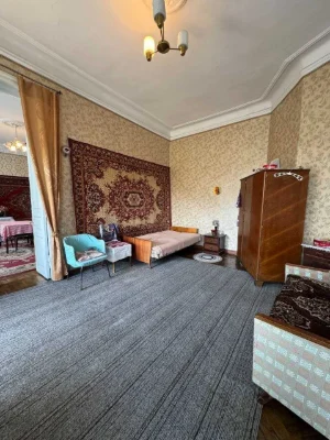 Продається 2 великі кімнати в центрі Одеси