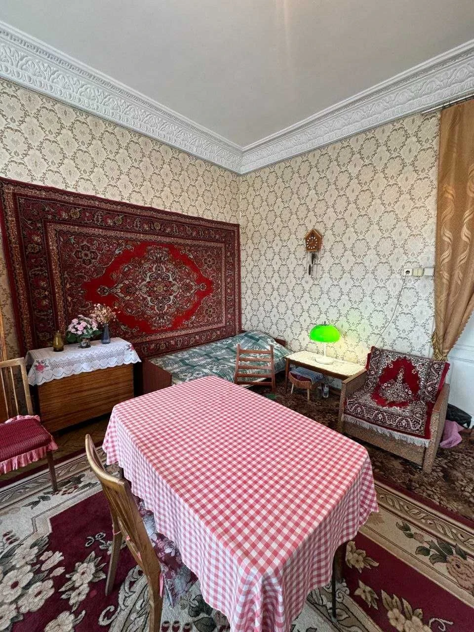 Продається 2 великі кімнати в центрі Одеси