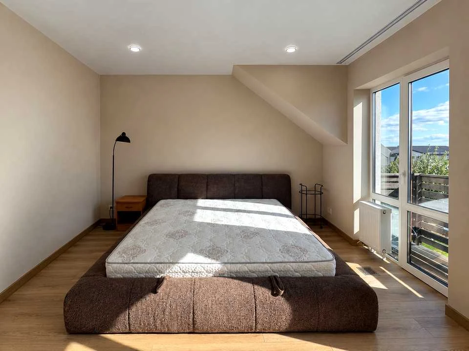 Apartment. Rivne, Masiv Kyivsky