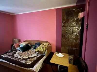 Apartment. Chernivtsi, Storozhenetska St.