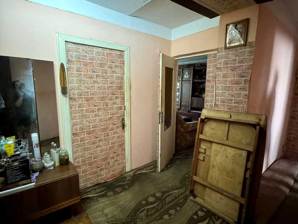 Apartment. Chernivtsi, South-Circular Street