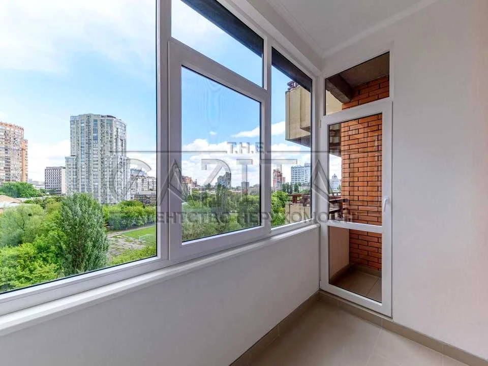 Apartment. Lesya Ukrainka Blvd, Kyiv