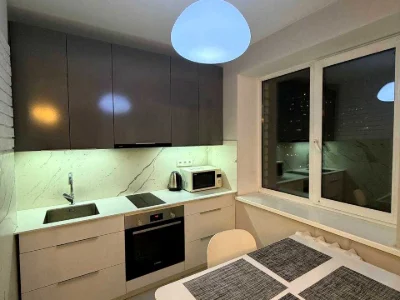 Apartment. Kazarmenna str., Kyiv